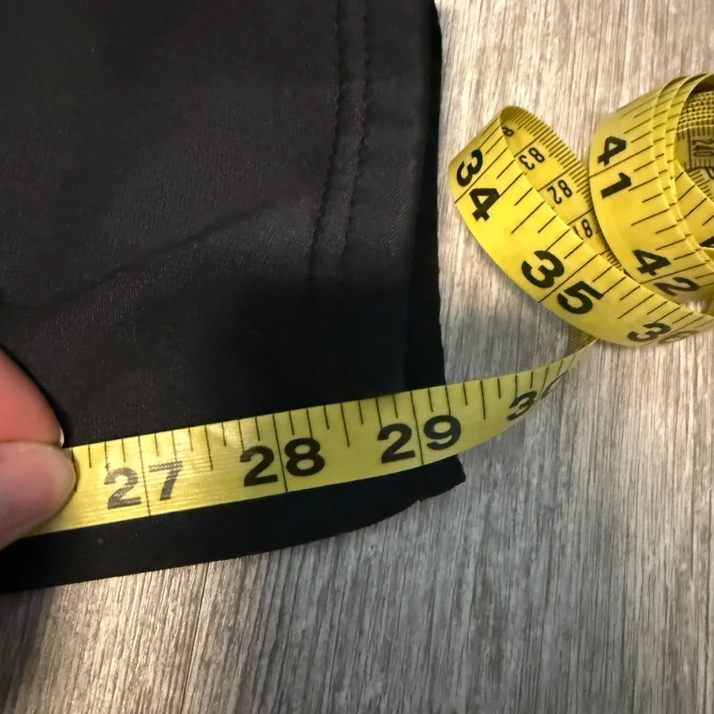 Under Armour Women’s Black Fleece Lined Joggers - Picture 13 of 13